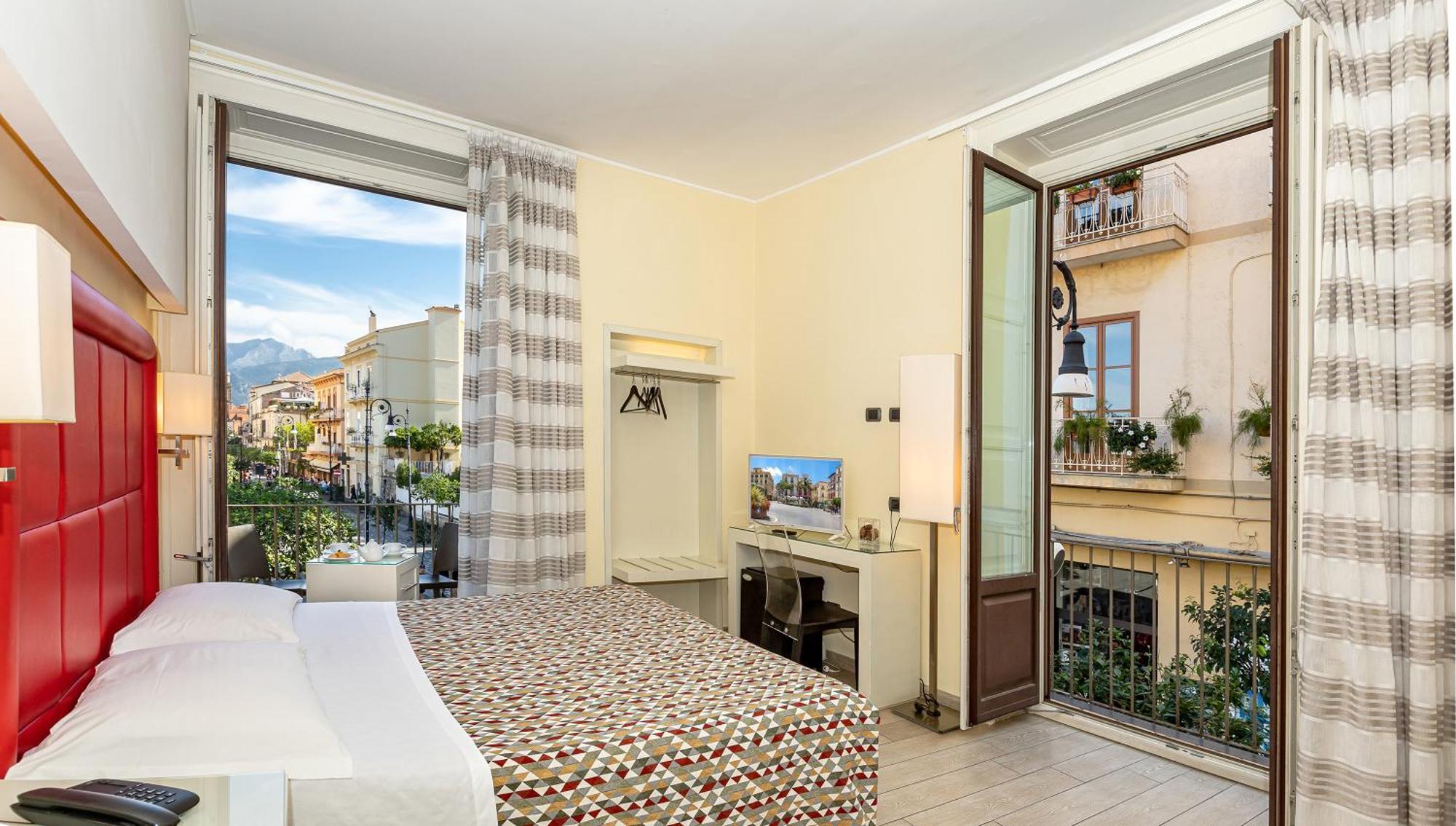 Blurooms Sorrento Exterior photo
