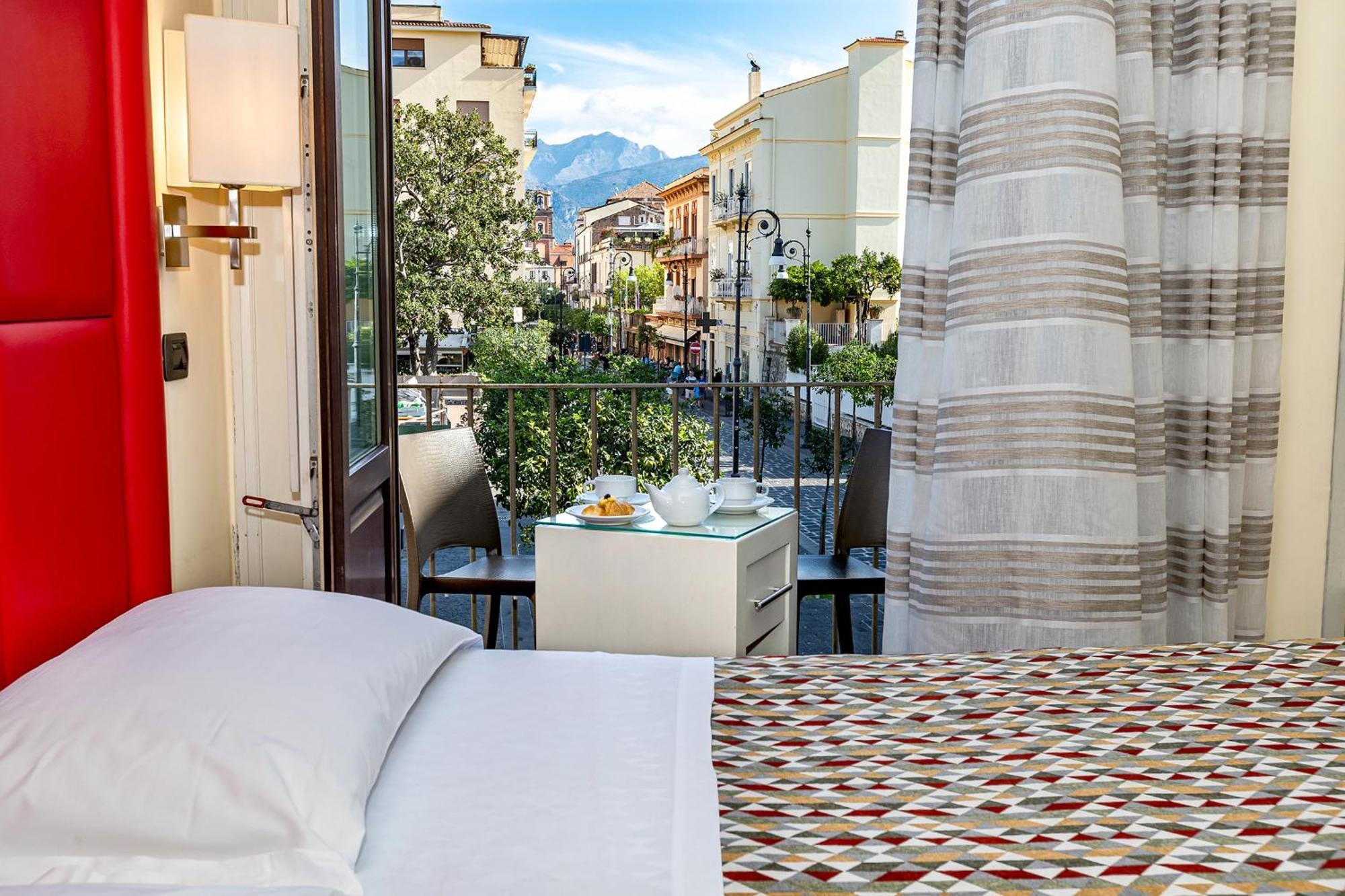 Blurooms Sorrento Exterior photo