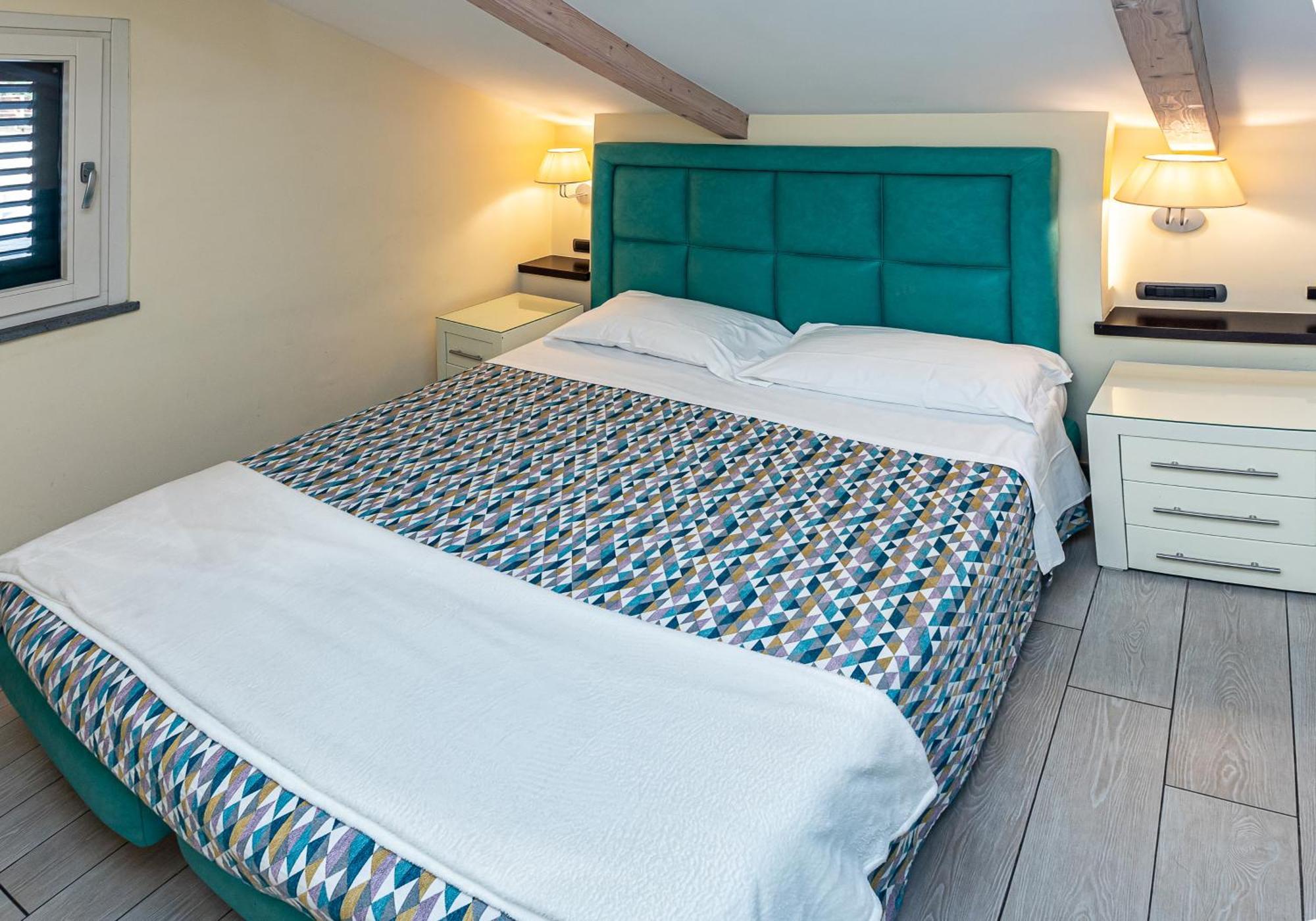 Blurooms Sorrento Exterior photo